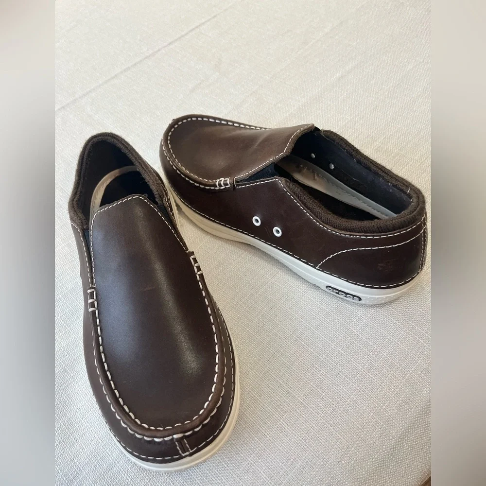 Crocs Men’s Brown Thompson Loafers Slip On Shoes Coffee Color 8M